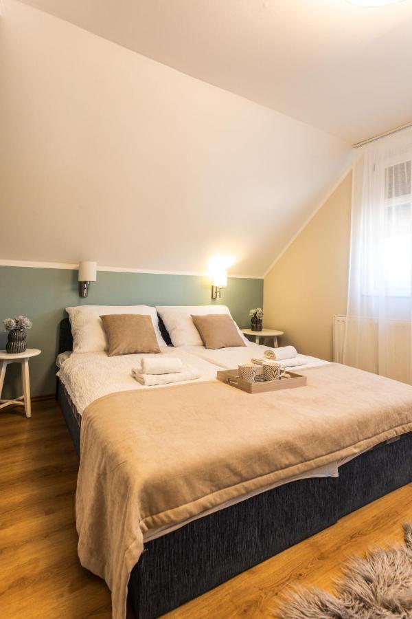 Bed and Breakfast Kikerics Vendeghaz Villány Exteriér fotografie